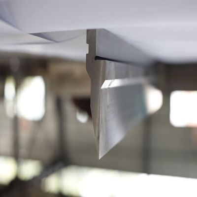 precision tooling for cnc bender